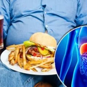 Co to jest wątroba tłuszczowa? Objawy, leczenie i dieta