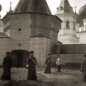Klasztor nikolo-korelski: adres, historia i zdjęcia