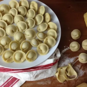 Pierogi na parze: jak zrobić i podać