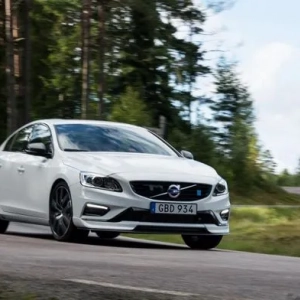 Volvo c60: opinie właścicieli, opis, parametry techniczne, wady i zalety. Volvo s60